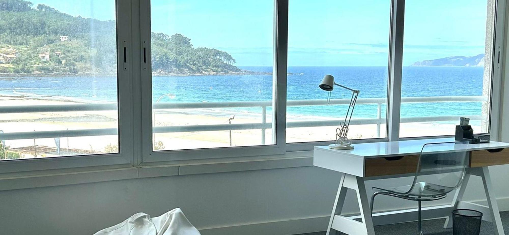 Apartamento Amplio piso a pie de playa de Patos. Nigrán. Exterior foto
